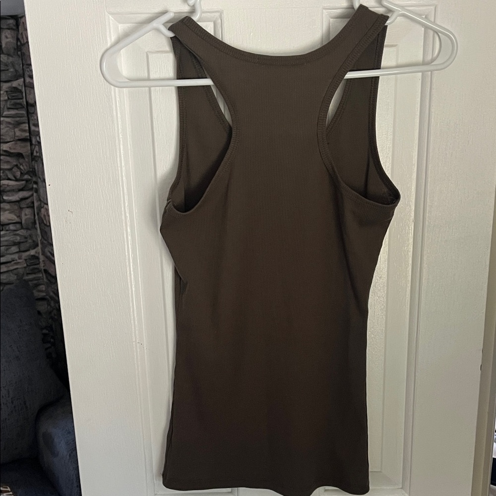 Active Basic Green Tank Top - Picture 5 of 5